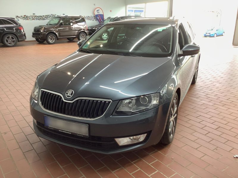 Skoda Octavia 1.6 TDI Edition 2015 – снимка 1