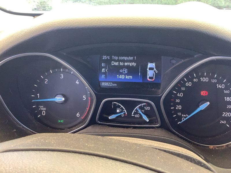 Ford Focus 1.5 TDCi Titanium 2018 – снимка 18