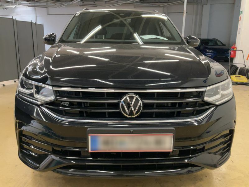 Volkswagen Tiguan Allspace 1.5 TSI ACT R-Line 2023 – снимка 14