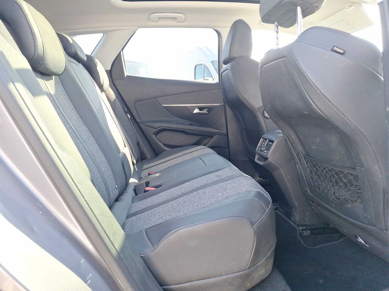 Peugeot 3008 1.6 Hybrid Allure Business 2020 – снимка 14