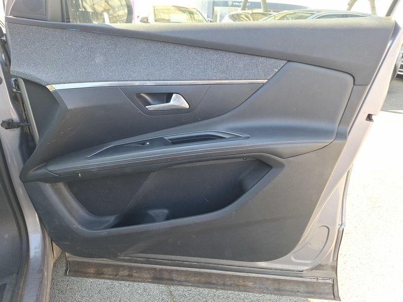 Peugeot 3008 1.6 Hybrid Allure Business 2020 – снимка 74