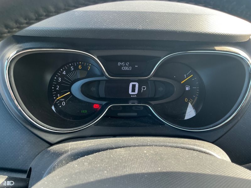 Renault Captur 1.2 TCe Intens 2013 – снимка 18
