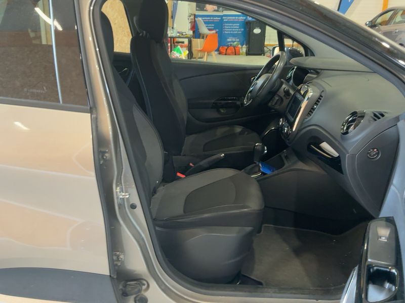 Renault Captur 1.2 TCe Intens 2013 – снимка 16