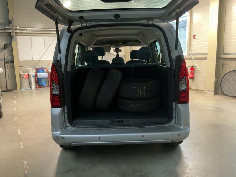 Citroen Berlingo 1.6 e-HDi Selection 2013 – снимка 16