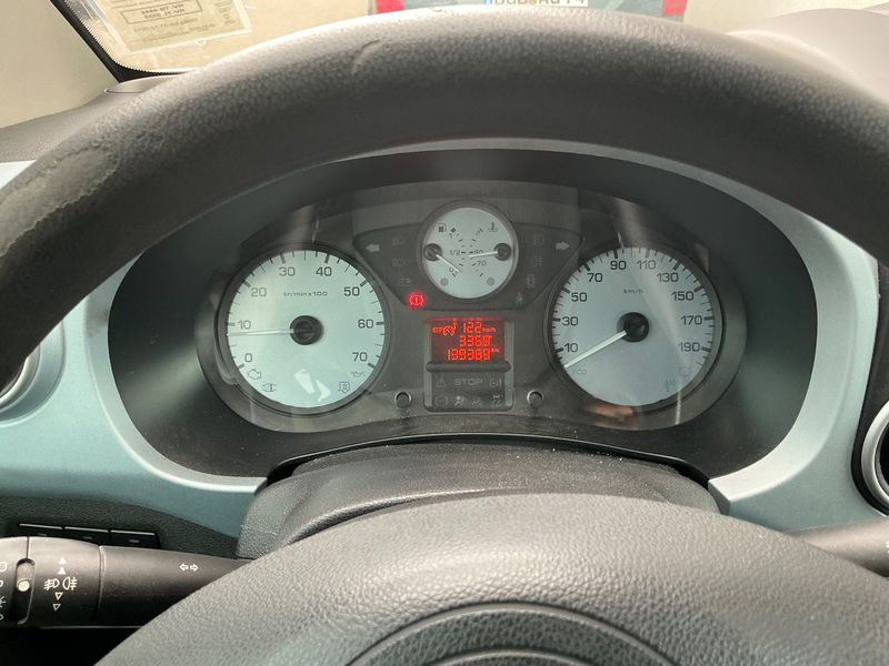Citroen Berlingo 1.6 e-HDi Selection 2013 – снимка 19