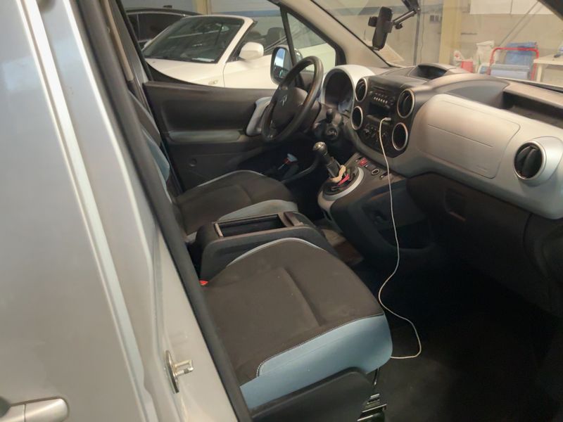 Citroen Berlingo 1.6 e-HDi Selection 2013 – снимка 17