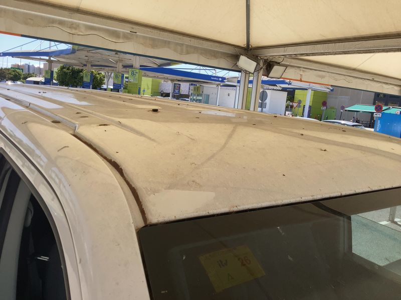 Volkswagen T5 Kombi 2.0 TDI 2010 – снимка 13