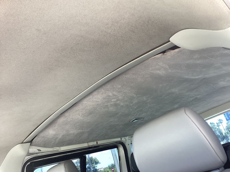 Volkswagen T5 Kombi 2.0 TDI 2010 – снимка 25