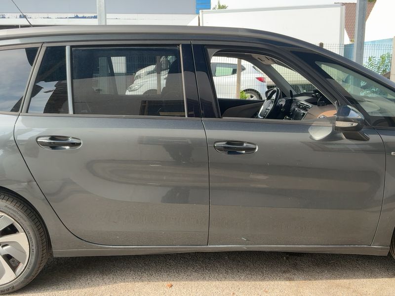 Citroen C4 Grand Picasso 2.0 Blue-HDi Exclusive 2014 – снимка 10