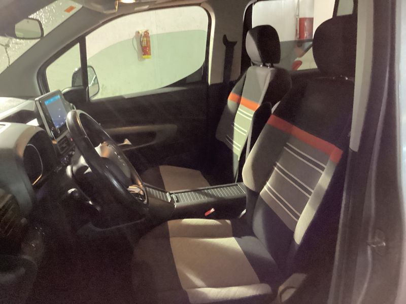 Citroen Berlingo 1.5 Blue-HDi Shine M 2021 – снимка 26