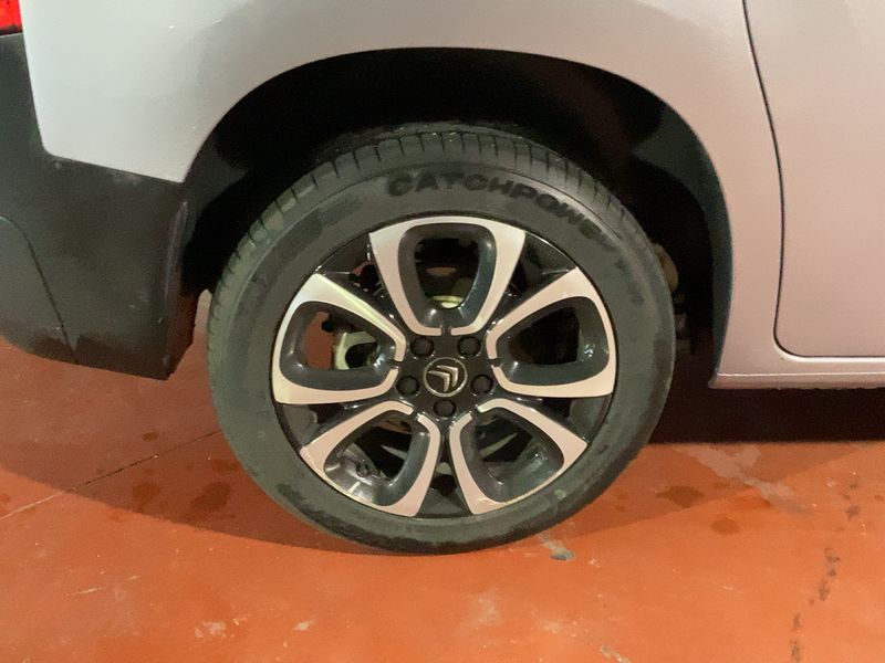 Citroen Berlingo 1.5 Blue-HDi Shine M 2021 – снимка 9