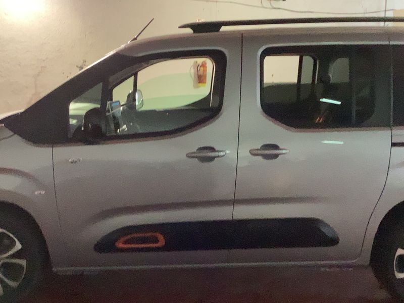 Citroen Berlingo 1.5 Blue-HDi Shine M 2021 – снимка 4