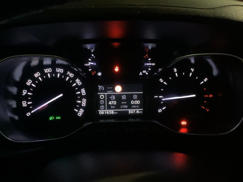 Citroen Berlingo 1.5 Blue-HDi Shine M 2021 – снимка 18