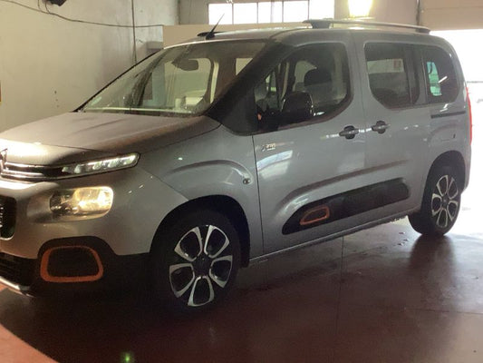 Citroen Berlingo 1.5 Blue-HDi Shine M 2021 – снимка 2