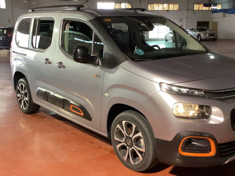 Citroen Berlingo 1.5 Blue-HDi Shine M 2021 – снимка 12