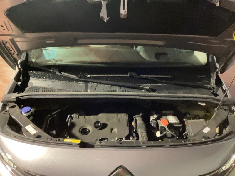 Citroen Berlingo 1.5 Blue-HDi Shine M 2021 – снимка 33