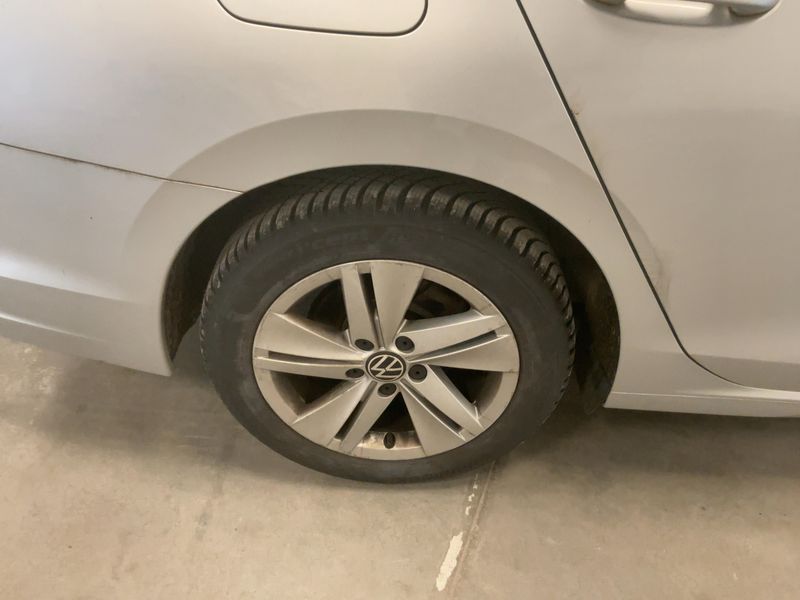 Volkswagen Golf VIII 2.0 TDI Life 2021 – снимка 9