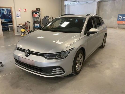 Volkswagen Golf VIII 2.0 TDI Life 2021 – снимка 1