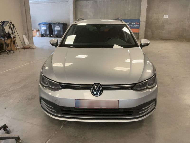 Volkswagen Golf VIII 2.0 TDI Life 2021 – снимка 14