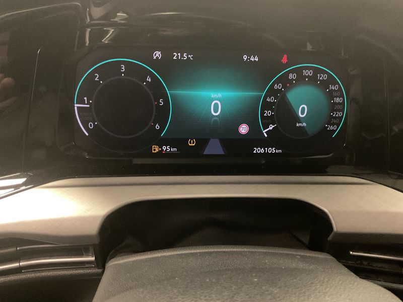 Volkswagen Golf VIII 2.0 TDI Life 2021 – снимка 18