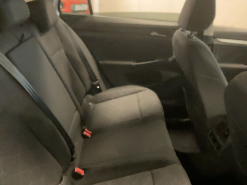 Volkswagen Golf VIII 2.0 TDI Life 2021 – снимка 19