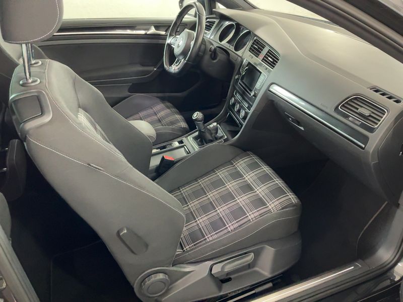 Volkswagen Golf VII 2.0 TDI GTD BlueMotion Tech 2014 – снимка 17