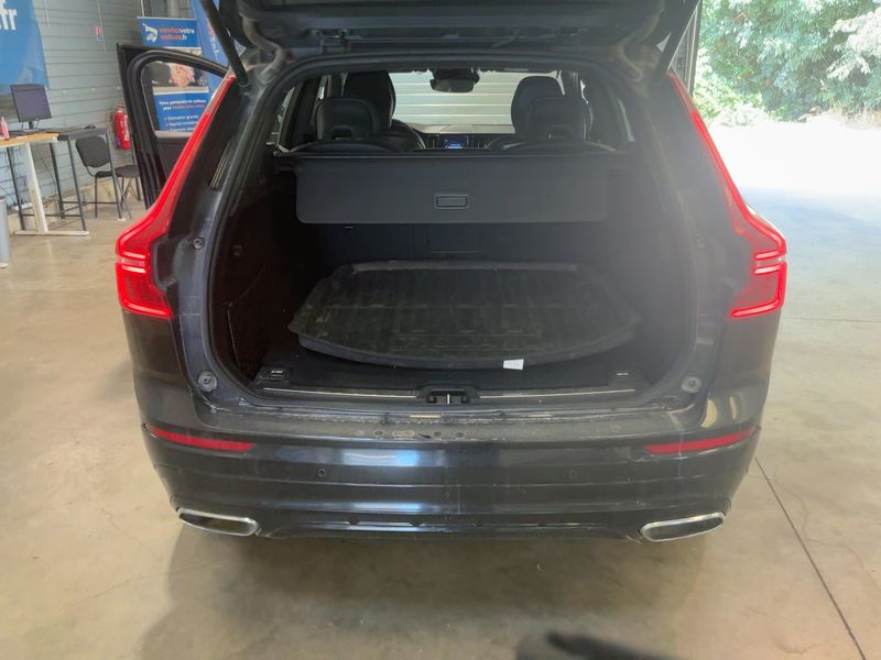 Volvo XC60 2.0 B4 Mild-Hybrid R Design 2WD 2021 – снимка 15