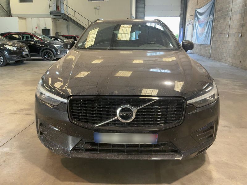 Volvo XC60 2.0 B4 Mild-Hybrid R Design 2WD 2021 – снимка 14
