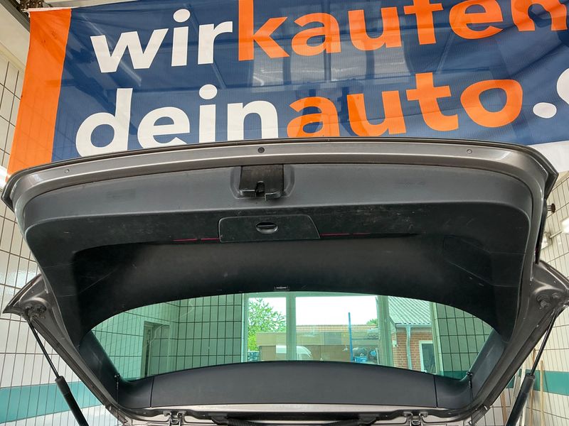 Volkswagen Golf VII 1.2 TSI Comfortline BlueMotion Tech 2013 – снимка 30