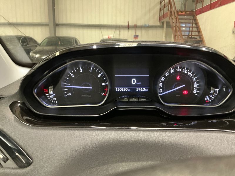 Peugeot 208 1.0 VTi Active 2013 – снимка 4