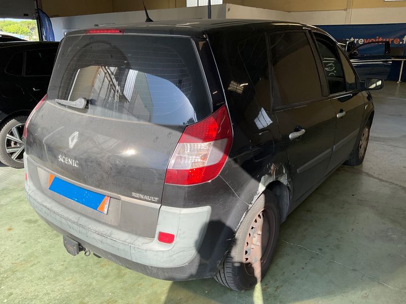 Renault Scenic 1.5 dCi Expression 2007 – снимка 2