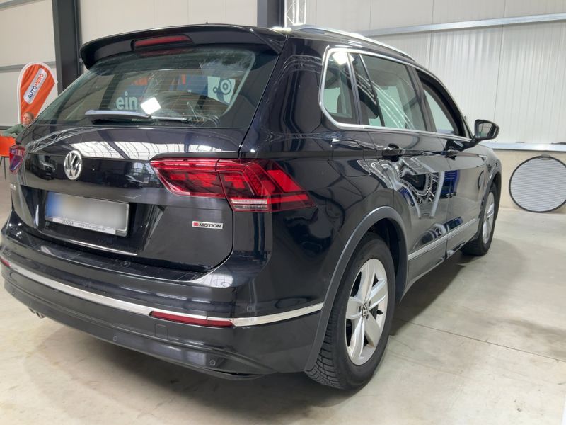 Volkswagen Tiguan 2.0 TDI Highline 4Motion BlueMotion Tech 2017 – снимка 8