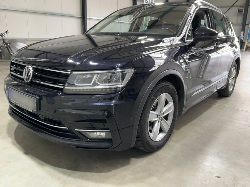 Volkswagen Tiguan 2.0 TDI Highline 4Motion BlueMotion Tech 2017 – снимка 1