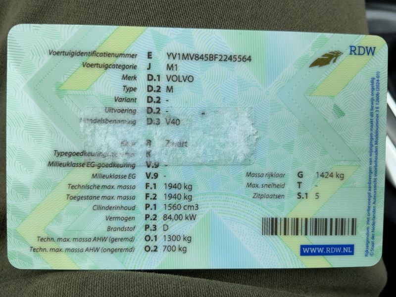 Volvo V40 1.6 D2 You! 2015 – снимка 20
