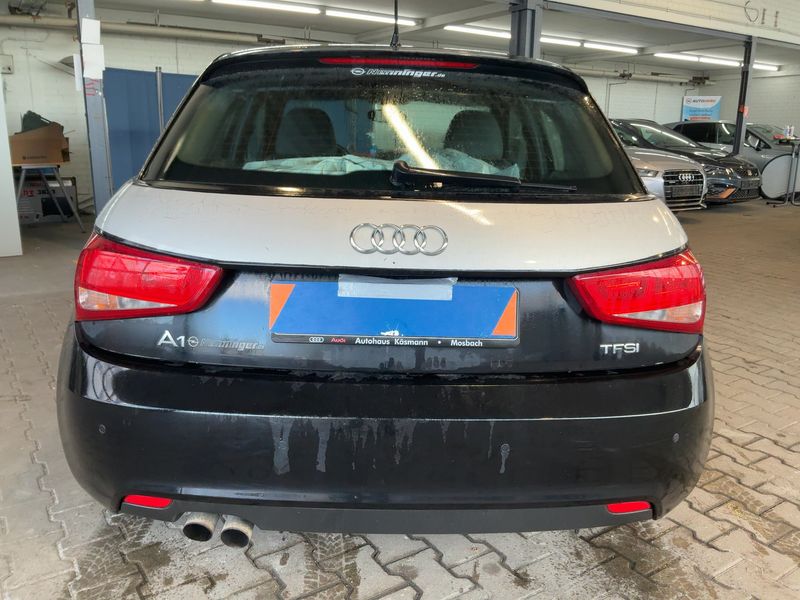 Audi A1 Sportback 1.4 TFSI S line Sportpaket 2012 – снимка 7