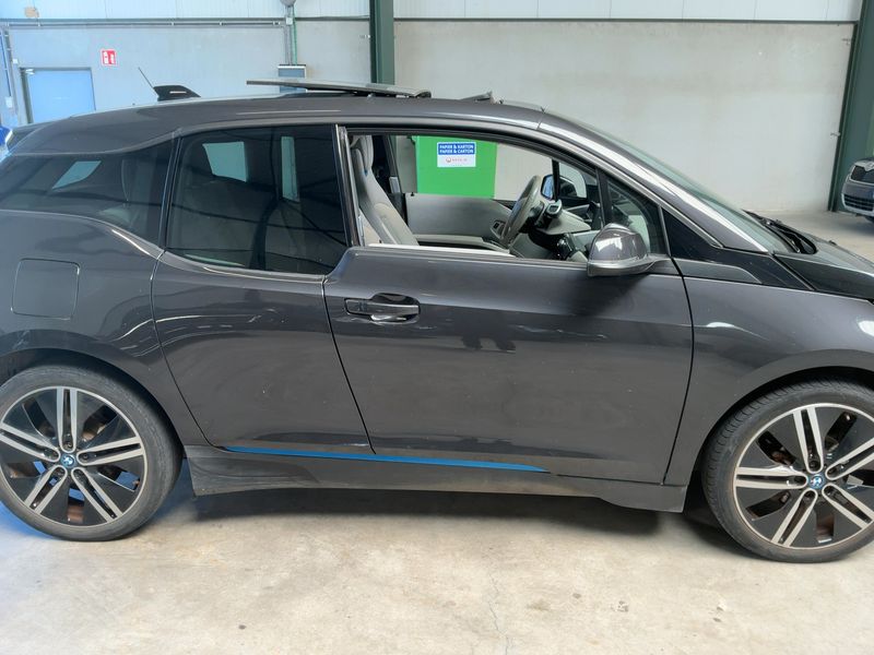 BMW i3 i3 2014 – снимка на щета