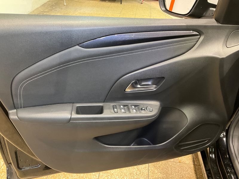 Opel Corsa 1.2 Elegance 2021 – снимка 28