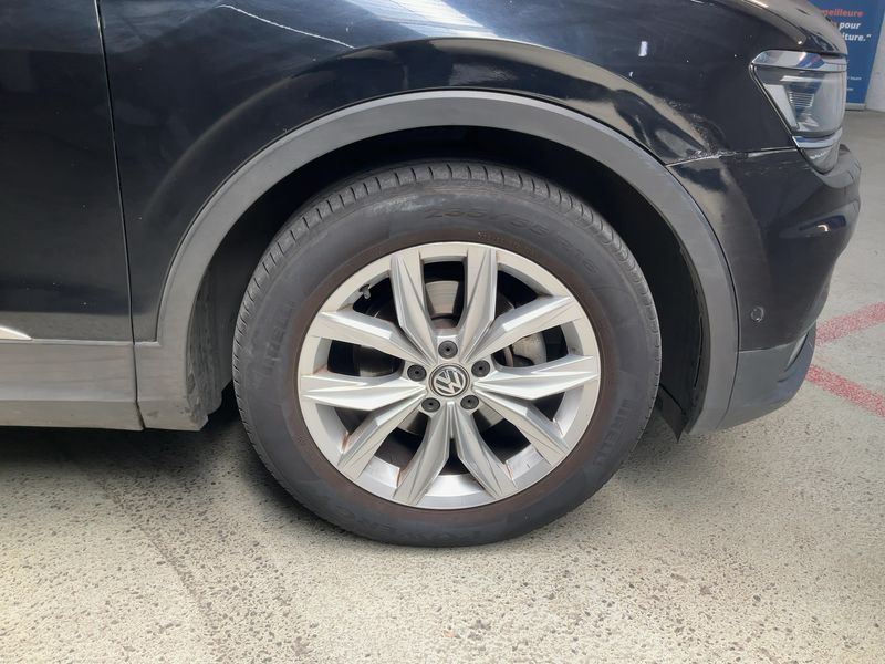 Volkswagen Tiguan 2.0 TDI Carat Exclusive BlueMotion Tech 2019 – снимка 11