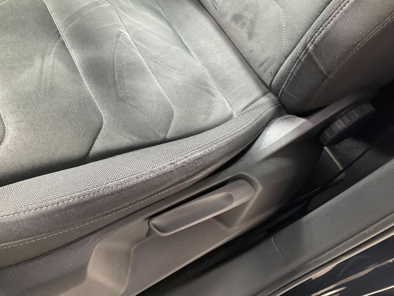 Volkswagen Tiguan 2.0 TDI Carat Exclusive BlueMotion Tech 2019 – снимка 26