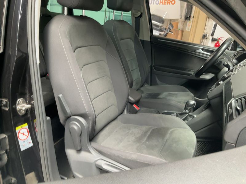 Volkswagen Tiguan 2.0 TDI Carat Exclusive BlueMotion Tech 2019 – снимка 16