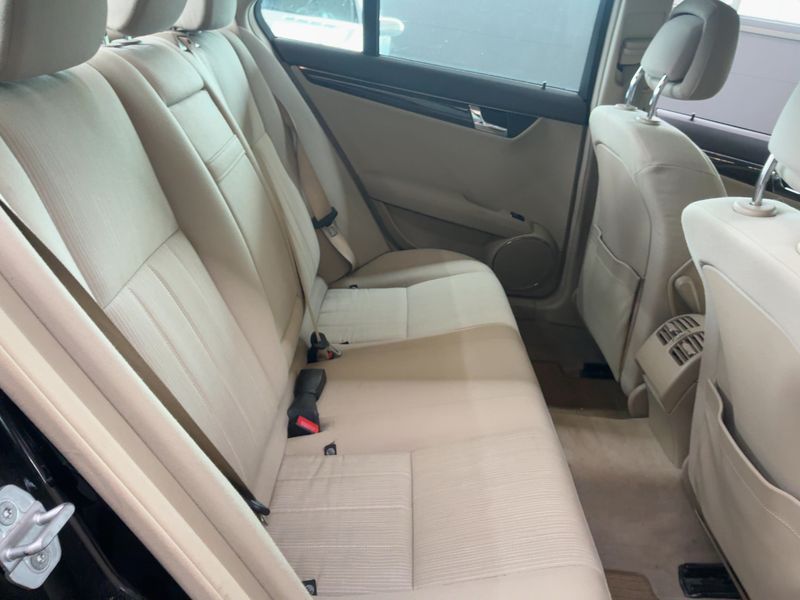 Mercedes-Benz C-Klasse C 180 Kompressor Elegance 2009 – снимка 19