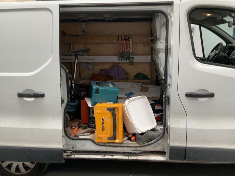 Nissan NV300 1.6 dCi L1H1 2,8t N-Connecta 2017 – снимка 19