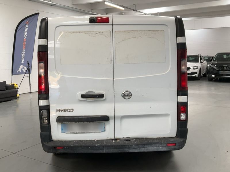 Nissan NV300 1.6 dCi L1H1 2,8t N-Connecta 2017 – снимка 7