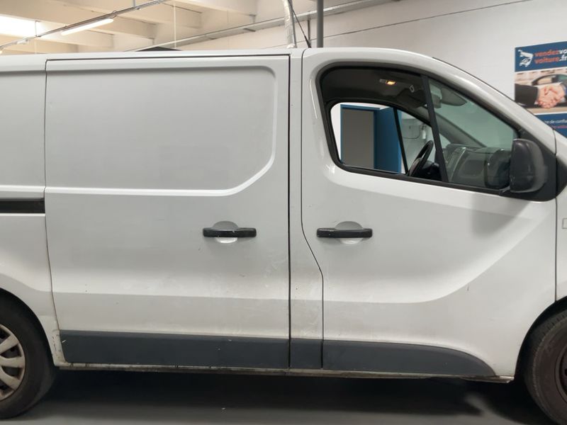 Nissan NV300 1.6 dCi L1H1 2,8t N-Connecta 2017 – снимка 10