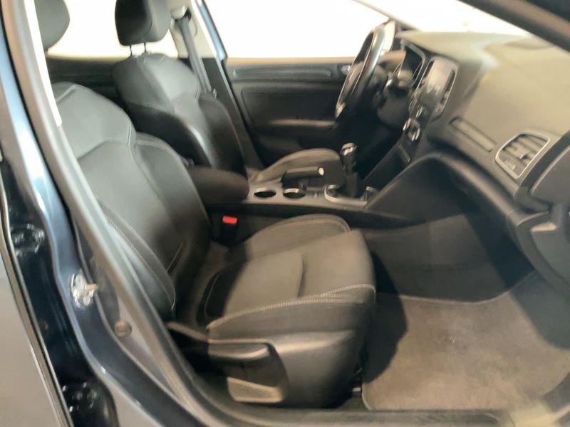Renault Megane 1.5 dCi Energy Business 2018 – снимка 16