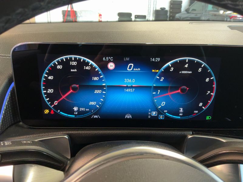 Mercedes-Benz GLB-Klasse GLB 250 Mild-Hybrid 4Matic Progressive 2023 – снимка 18