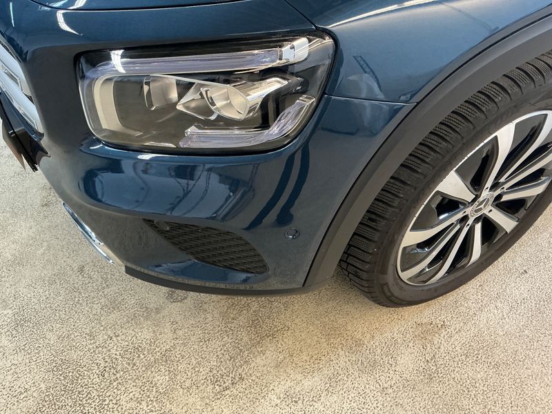 Mercedes-Benz GLB-Klasse GLB 250 Mild-Hybrid 4Matic Progressive 2023 – снимка 26