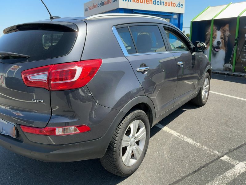 Kia Sportage 2.0 CRDi Dream Team 4WD 2013 – снимка 8