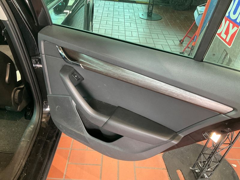 Skoda Octavia 2.0 TDI Scout 4x4 2015 – снимка 34