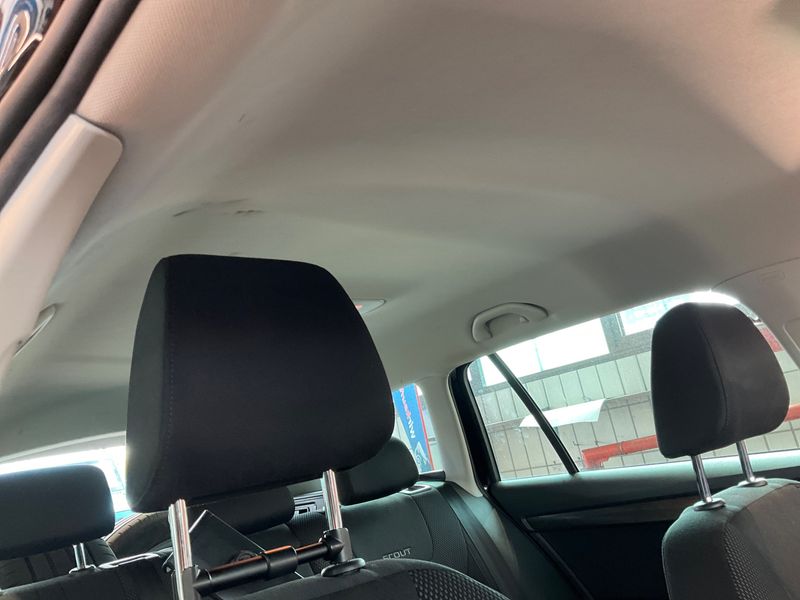 Skoda Octavia 2.0 TDI Scout 4x4 2015 – снимка 40